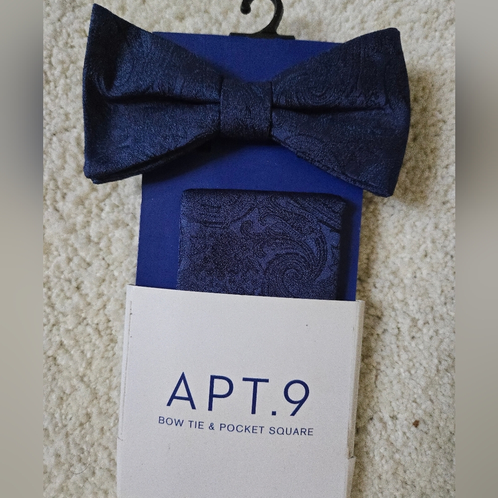 Apt. 9 Deep Blue Bow Tie and Pocket Square Set